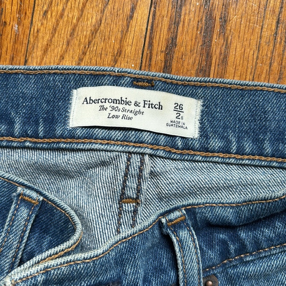 90s straight low rise jeans